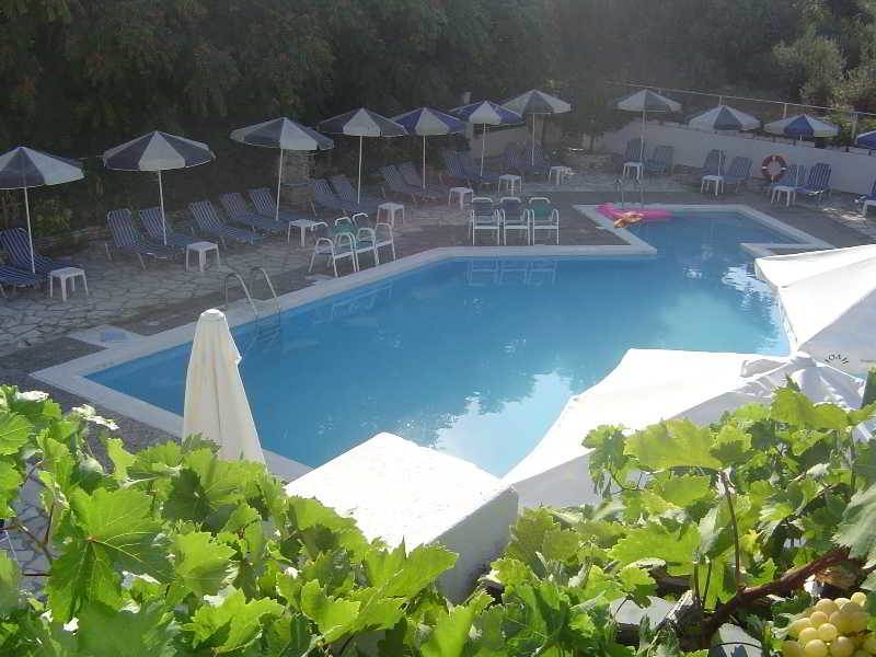 Paradise Hotel ซาโมส ภายนอก รูปภาพ